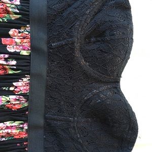 Rue21 Dresses - Flowery dress Rue21 Dresses - Flowery dress